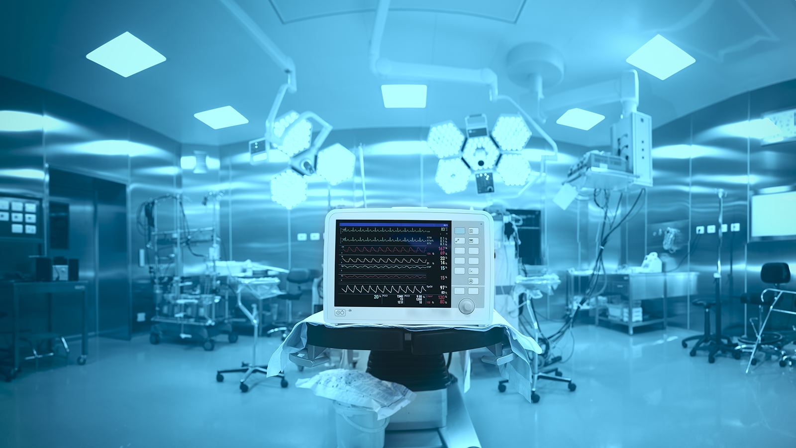 operating room with heart monitor